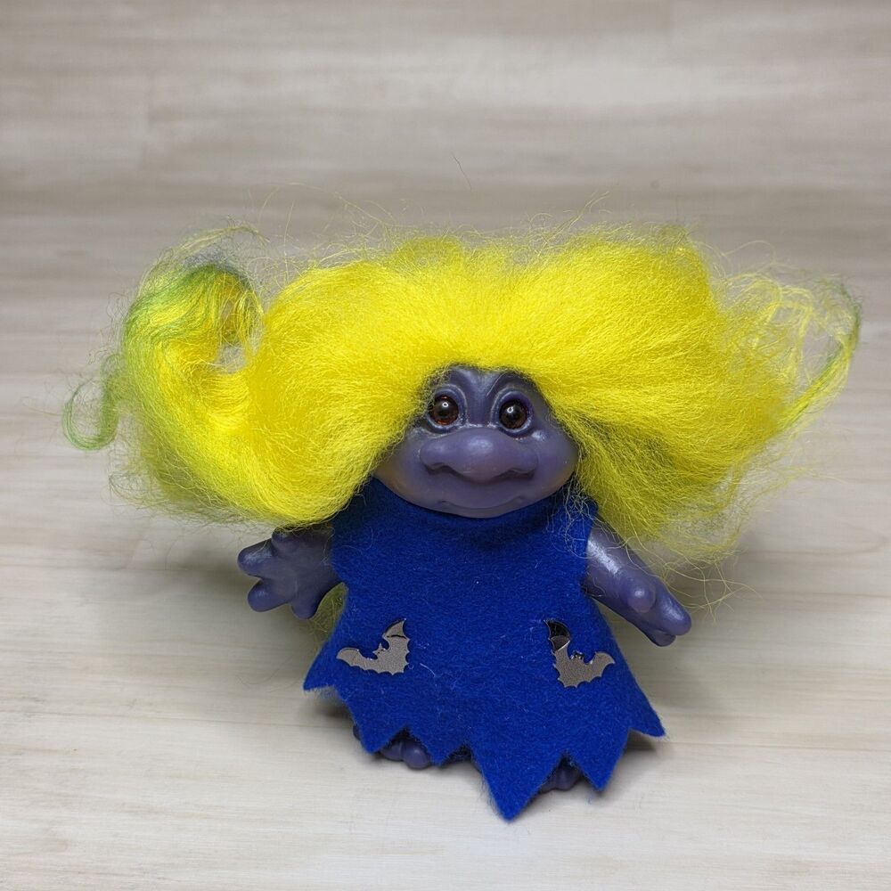 1986 Dam 5" Troll‎ Doll Purple Skin Big Yellow Hair Amber Eyes Bat Outfit Rare